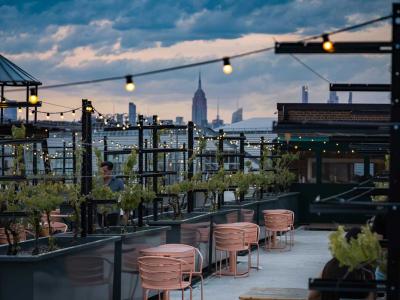 Rooftop Reds - New York